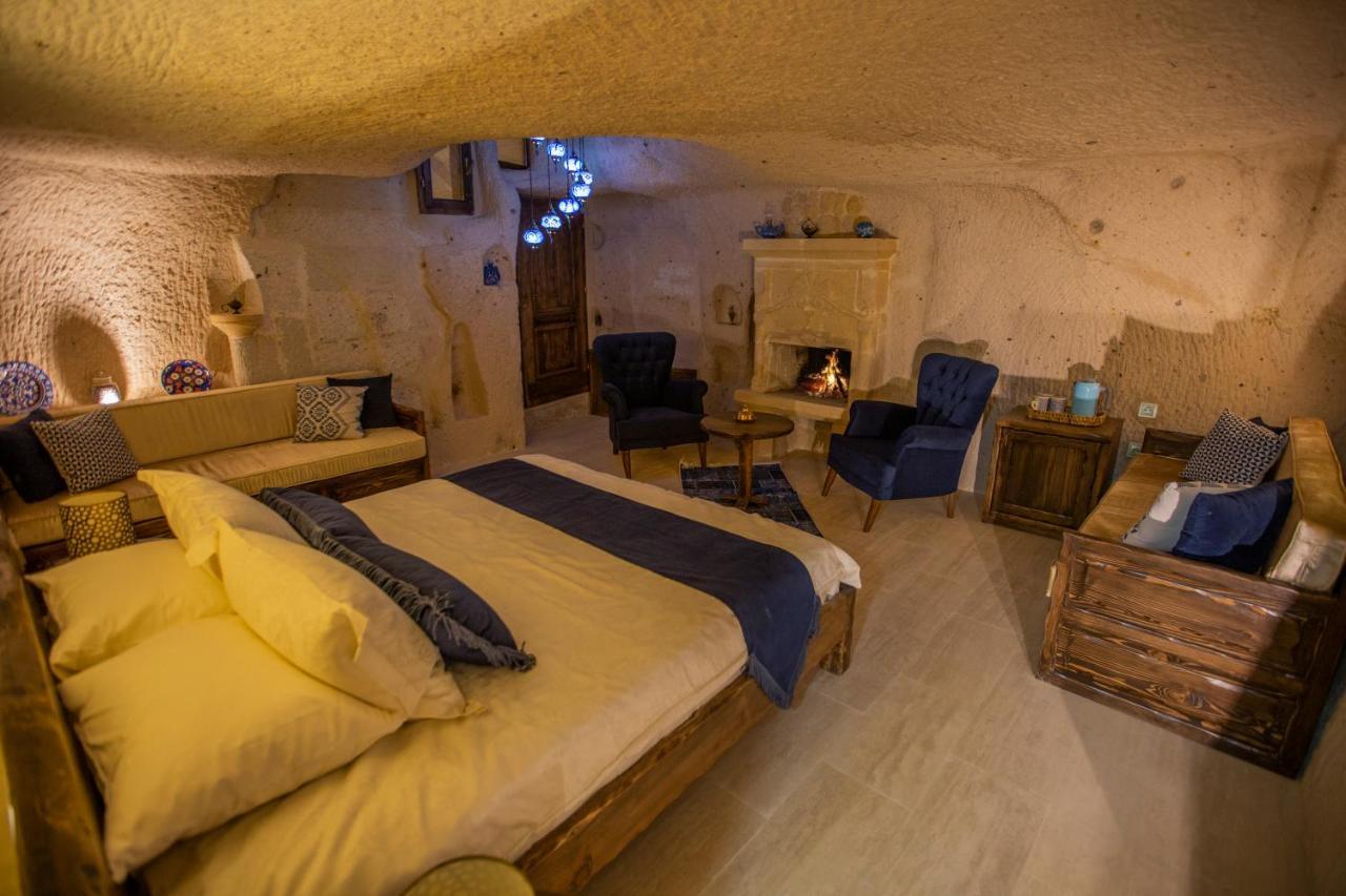 לינה וארוחת בוקר אוצ'יסר Mak'S Cave House מראה חיצוני תמונה