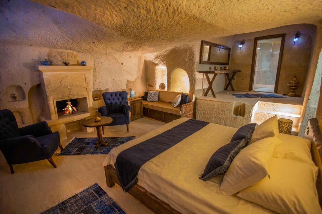 לינה וארוחת בוקר אוצ'יסר Mak'S Cave House מראה חיצוני תמונה