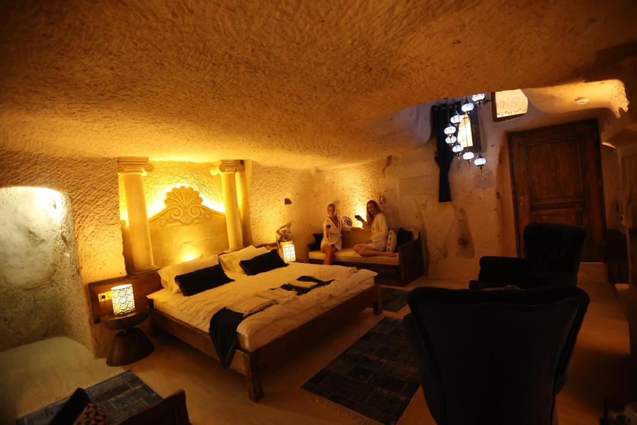 לינה וארוחת בוקר אוצ'יסר Mak'S Cave House מראה חיצוני תמונה